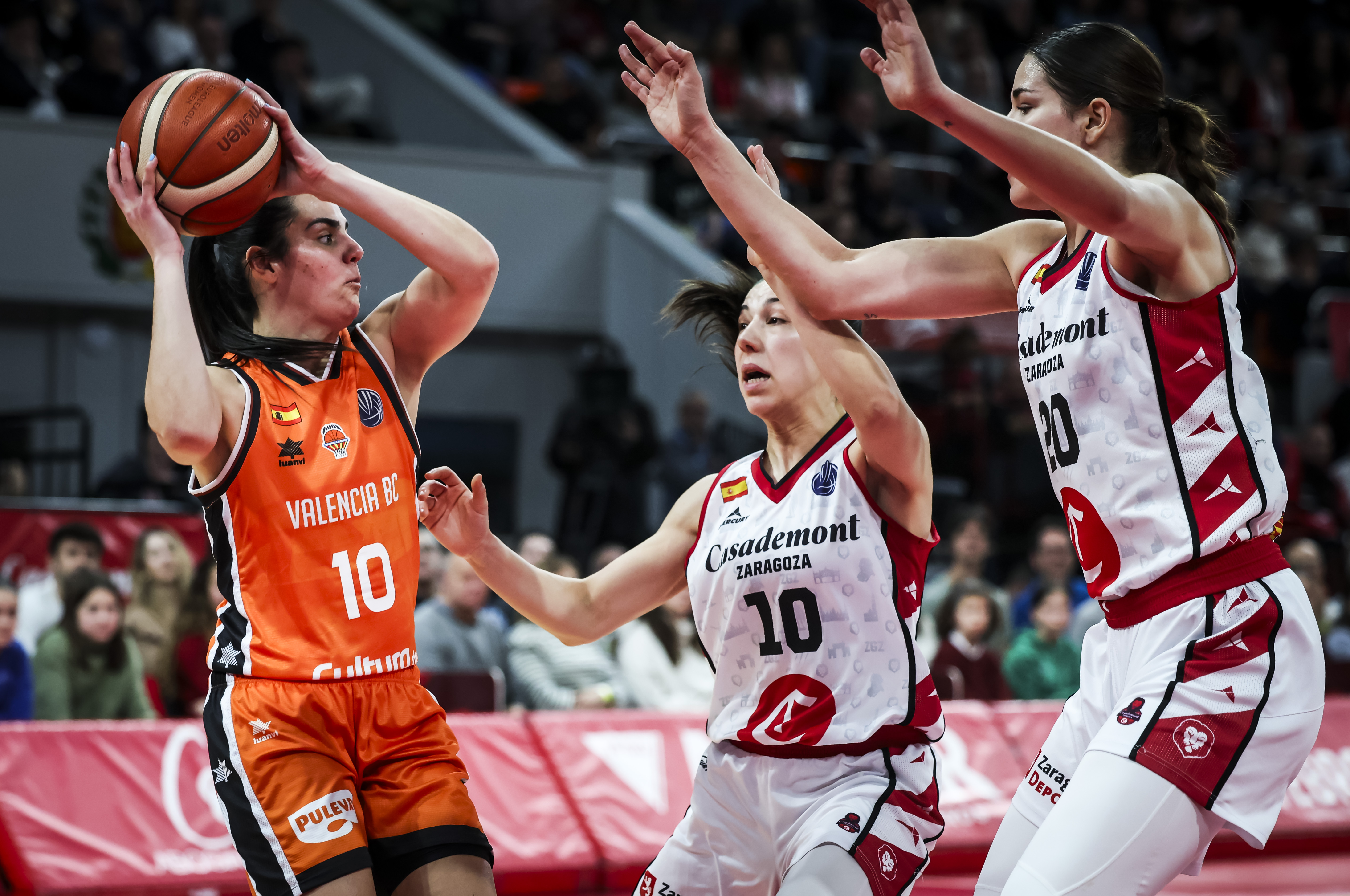 Alexandra Veiga Valencia Basket Final Four 2026 The Athens Effect: Stadium Politics and Global Audience